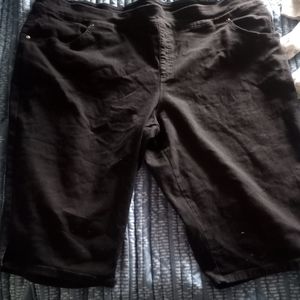 Terra sky capris